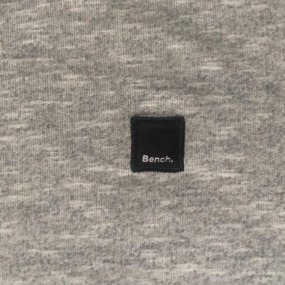 Crewneck sweatshirt - Picture 2 of 4
